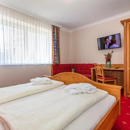 Apart Hotel Alpenhof Werfenweng Отель 3*
