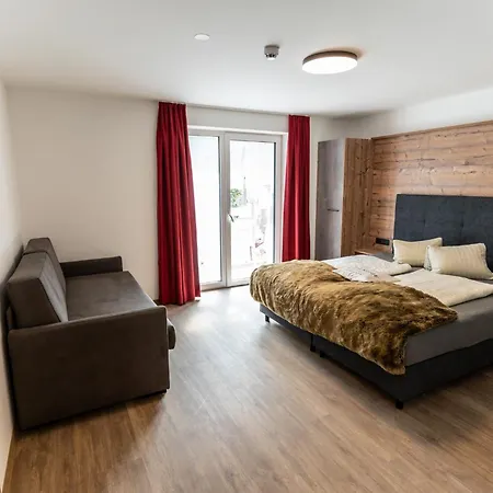 Alpenhof Szálloda 3*