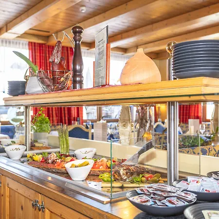 Alpenhof Szálloda 3*