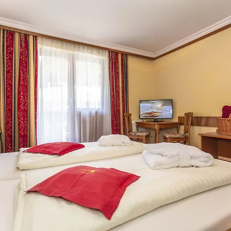Apart Hotel Alpenhof Werfenweng 3*