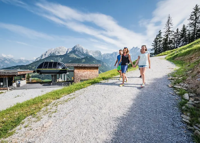 Alpenhof ヴェルフェンヴェンク